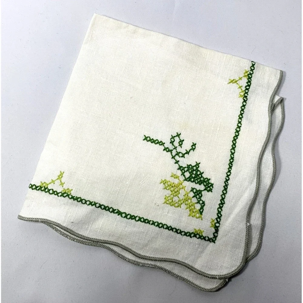 Vintage Linen Embroidered Napkins Leaf Green Cross Stitch Set of 4‎ Cottage Core